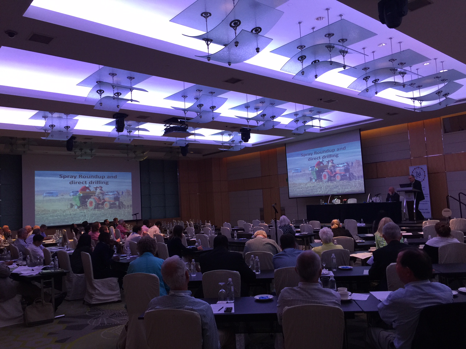 images/account_gallery/The_Second_Global_Symposium_on_Health_Systems_Research_/IMG_5076_1478846810.jpg